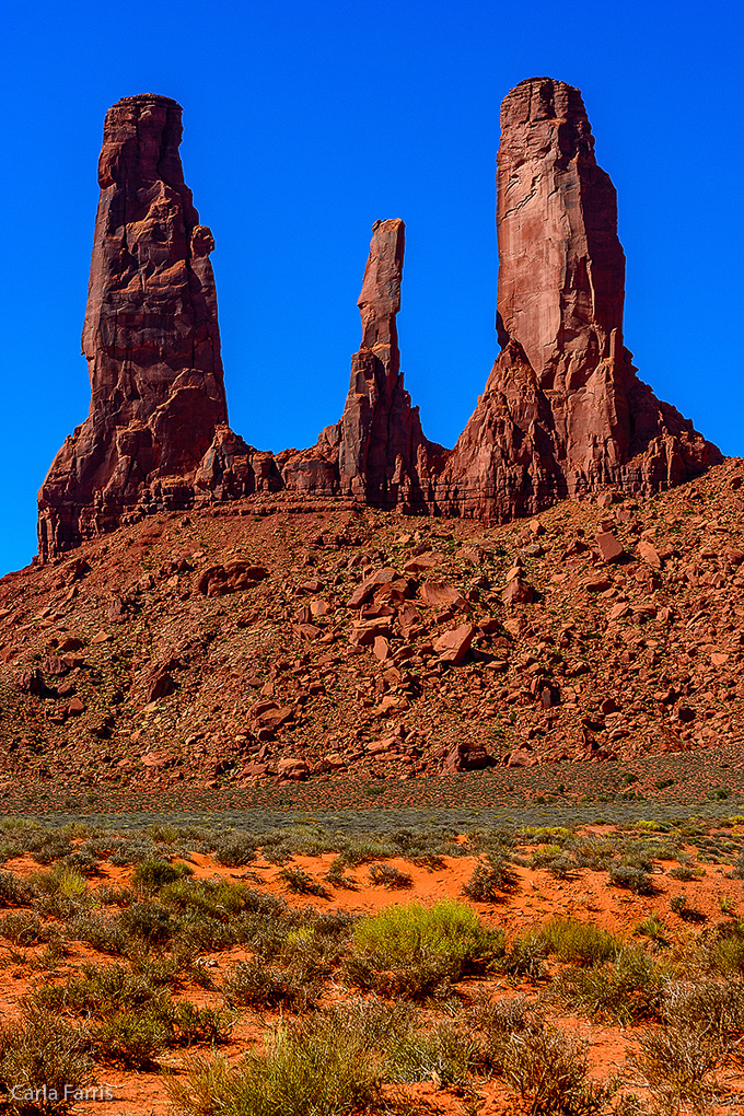 Monument Valley - Three Sisters
